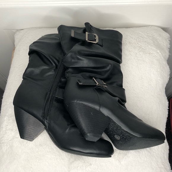 Ardene’s Black High Heel Zip Up Boots with Buckles - Medium Length (Size 8) - Picture 3 of 4